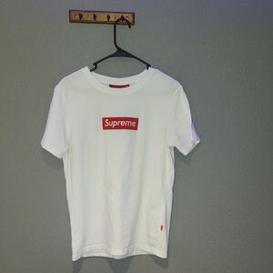 Supreme Classic White Tee with Red Box Logo Size Large